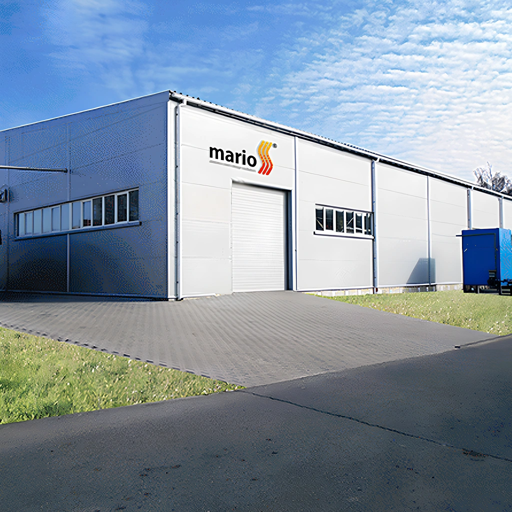 Фасад будівлі бренду Mario