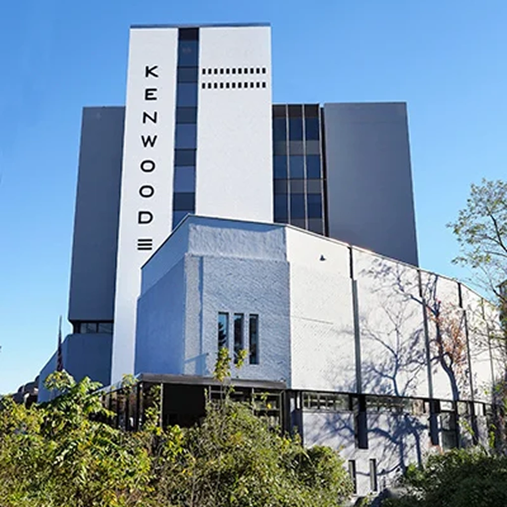 Фасад завода бренду kenwood