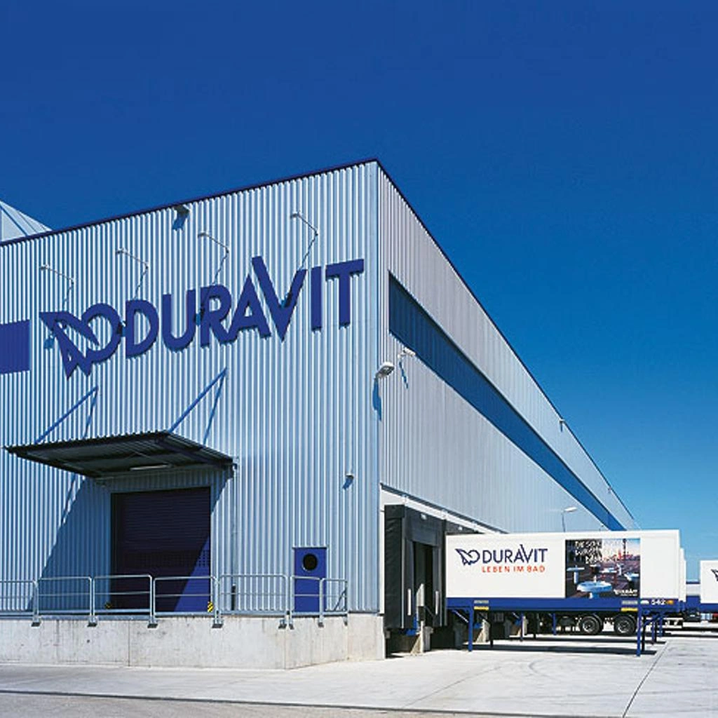 Фасад здания бренда duravit