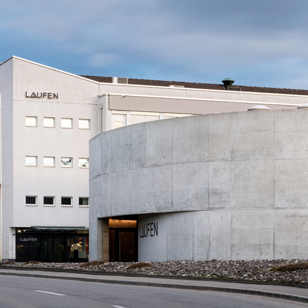 Фасад здания бренда laufen