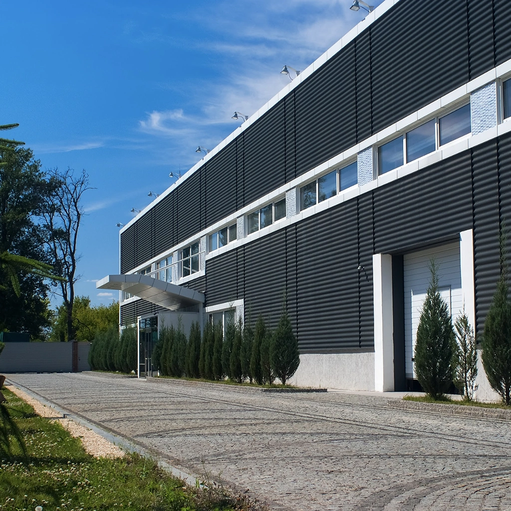 Фасад здания бренда MOOD