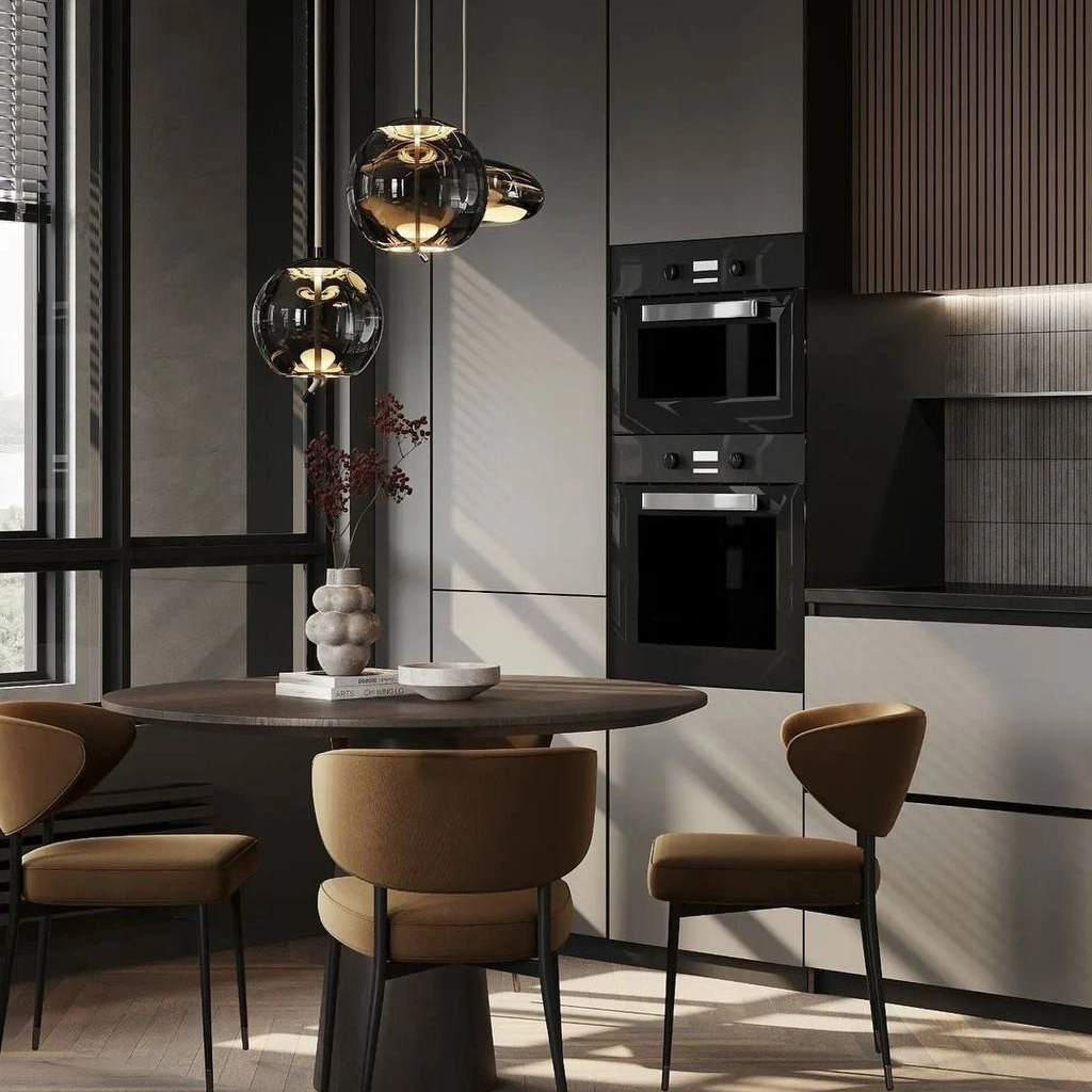 Кухня в сірому та жовтому кольорі інтер'єр