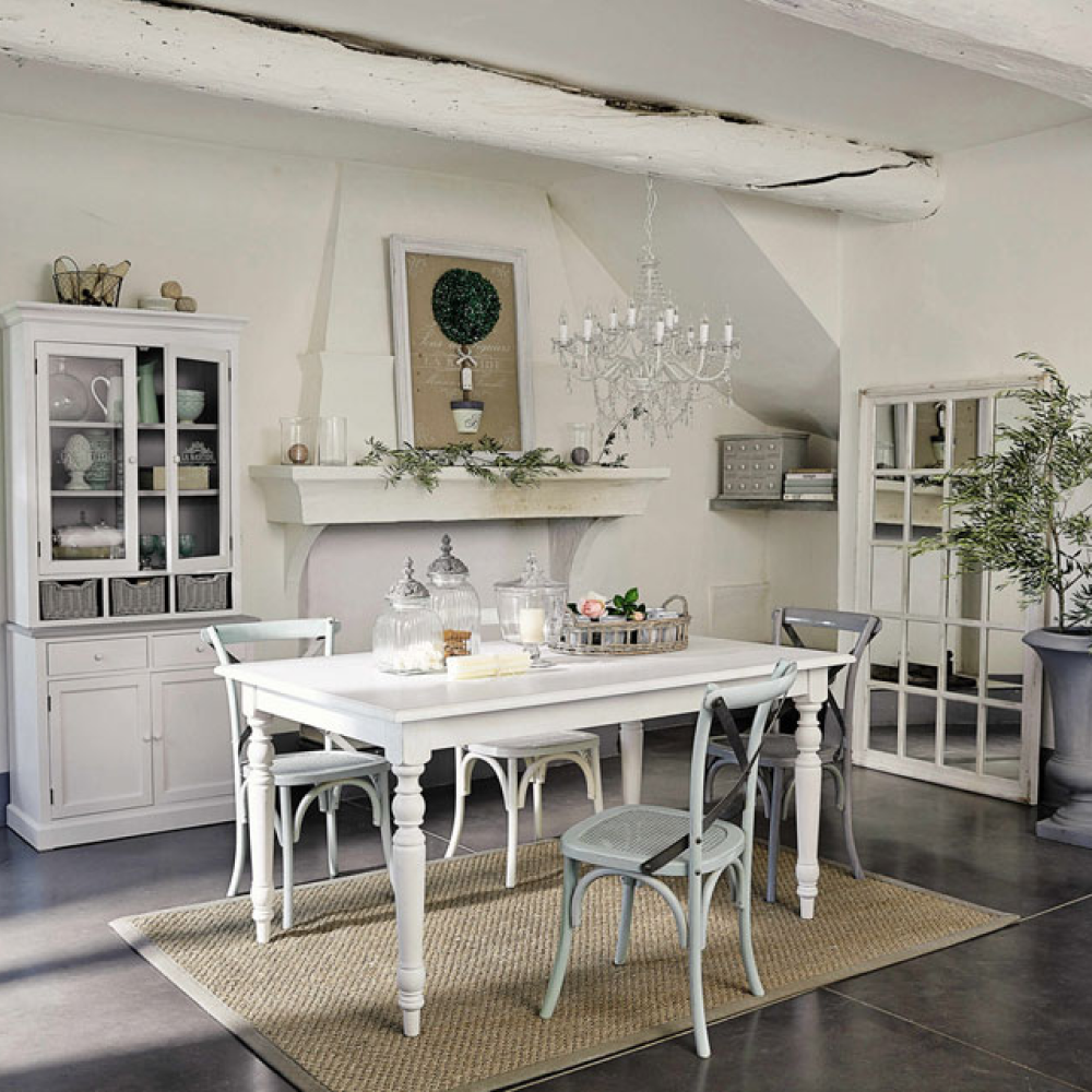 Дизайн інтер'єру котеджу в стилі прованс