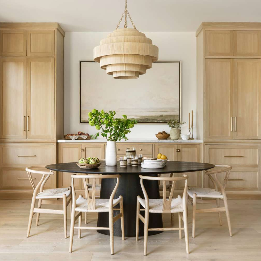 Скандинавський стиль в інтер'єрі їдальні