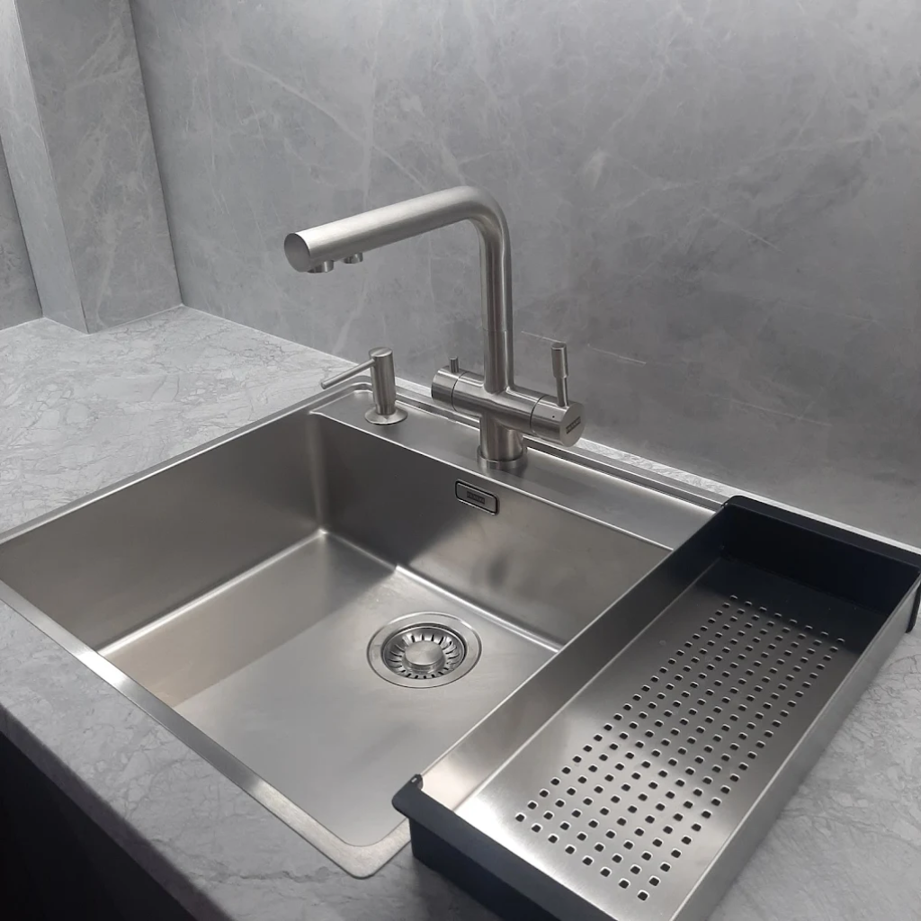 Дизайн кухонной мойки от бренда Franke