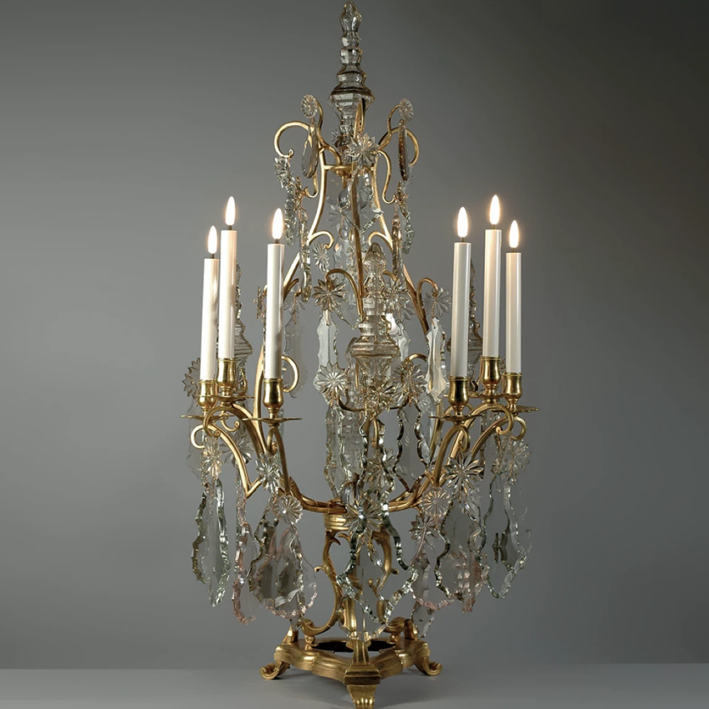 Жирандоль у французькому дизайні інтер'єру