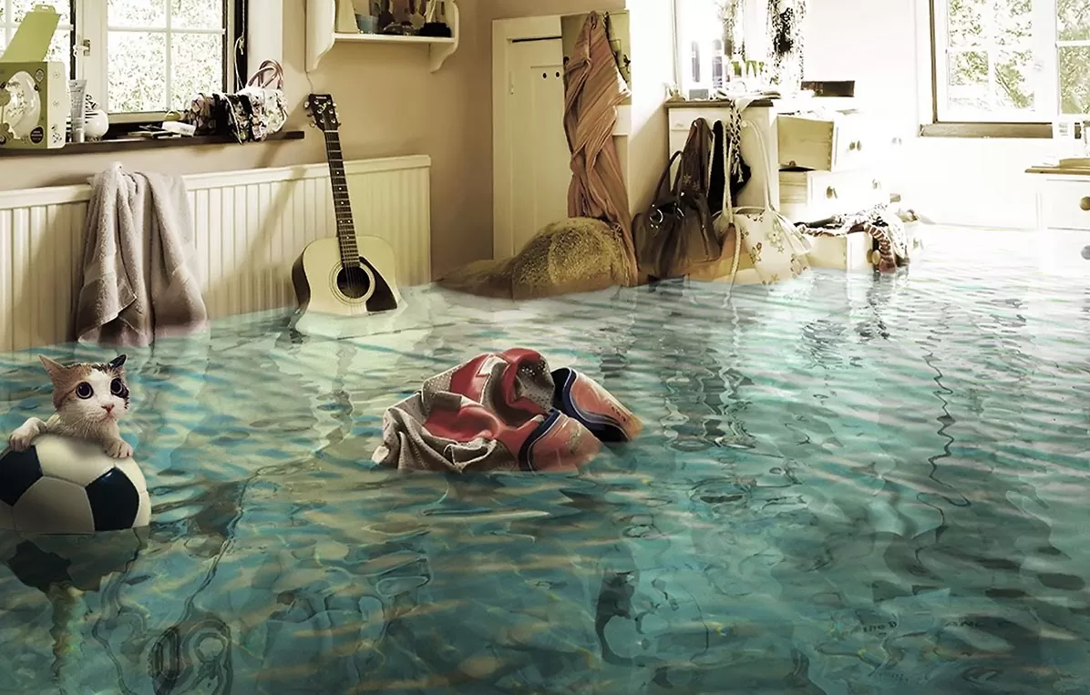 Що робити якщо затопили натяжну стелю?