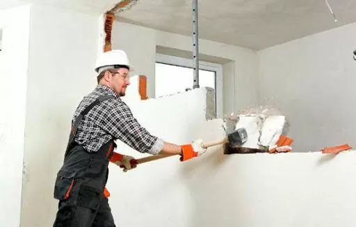 Демонтаж стен