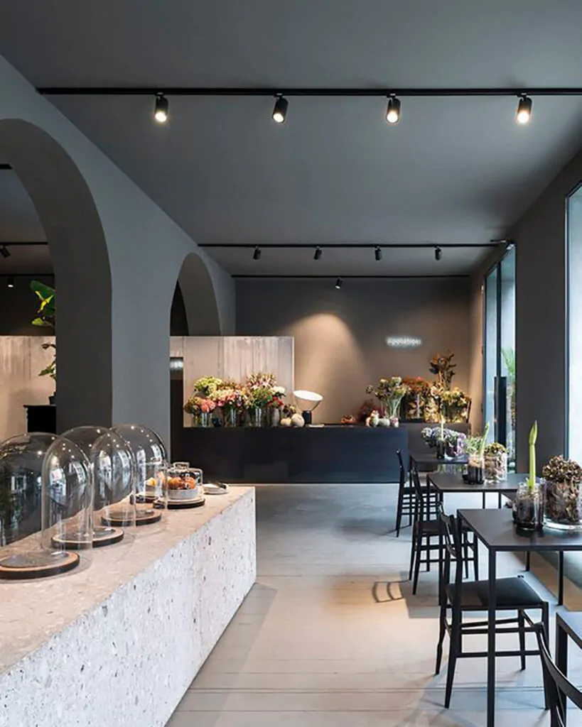 Оздоблення кафе в стилі хай-тек