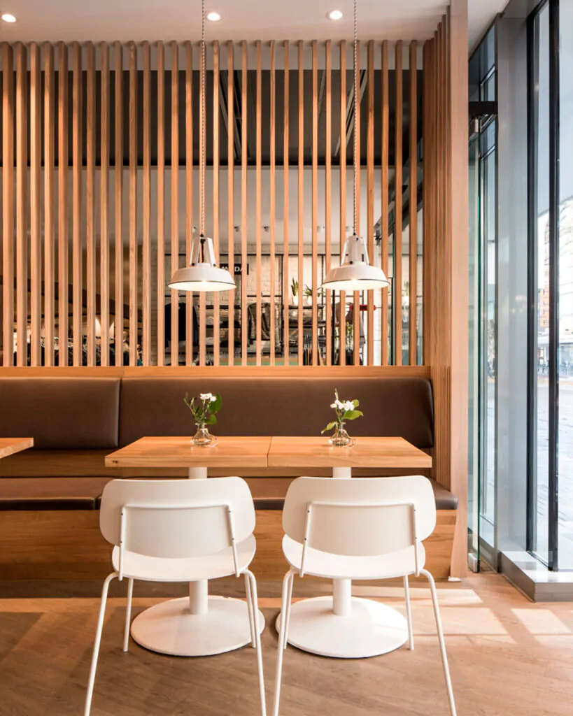 Дизайн кафе у сучасному стилі мінімалізм