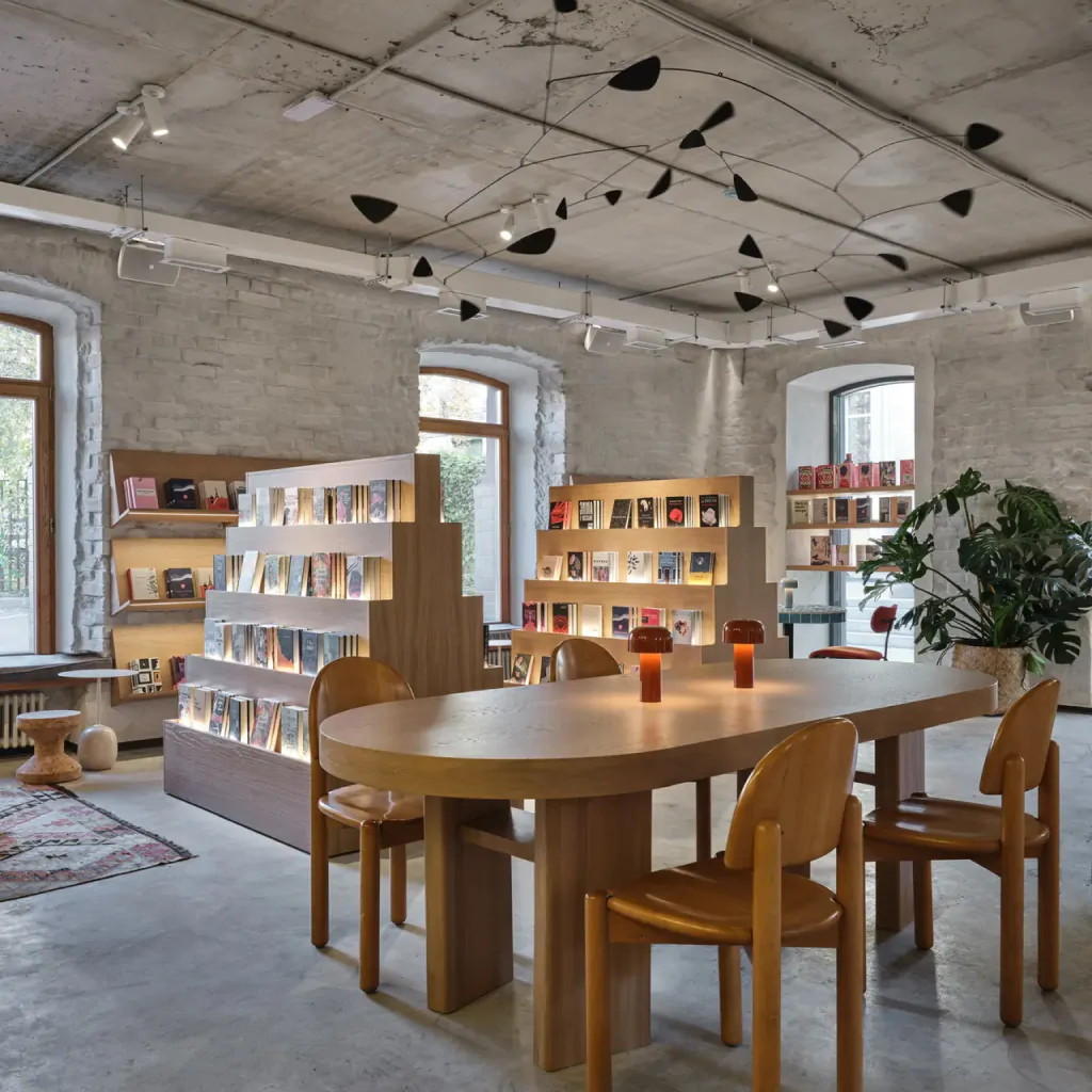 Інтер’єр книжкового магазину, Фото №3