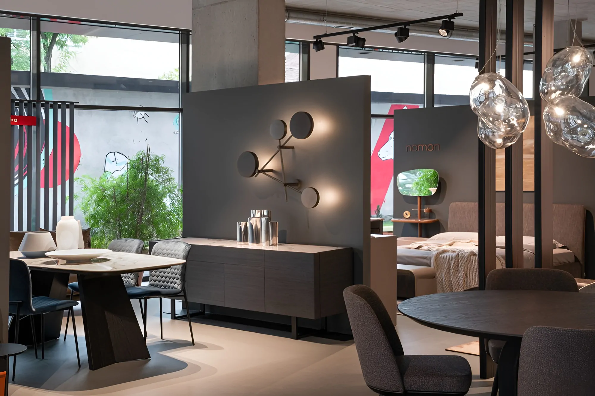 Дизайн інтер’єру магазину меблів №3