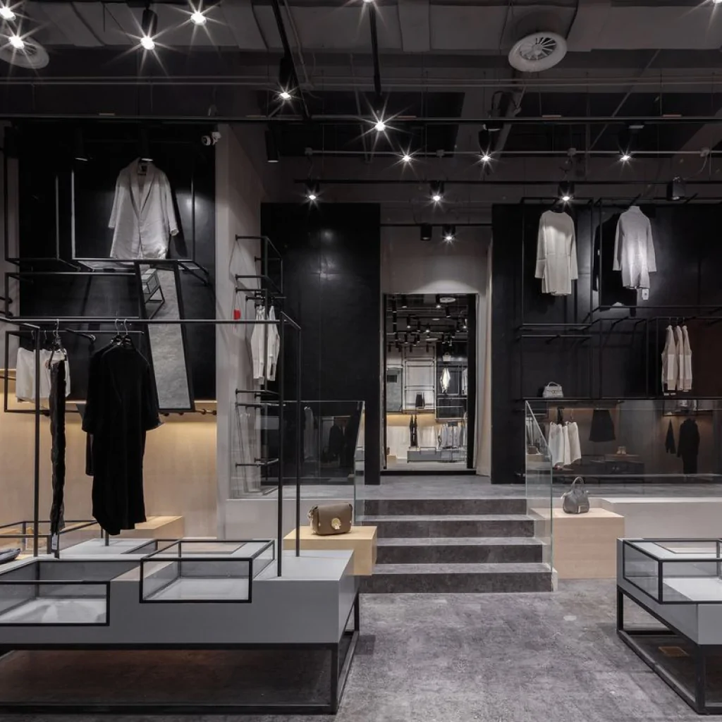 Освітлення для магазину одягу в стилі лофт