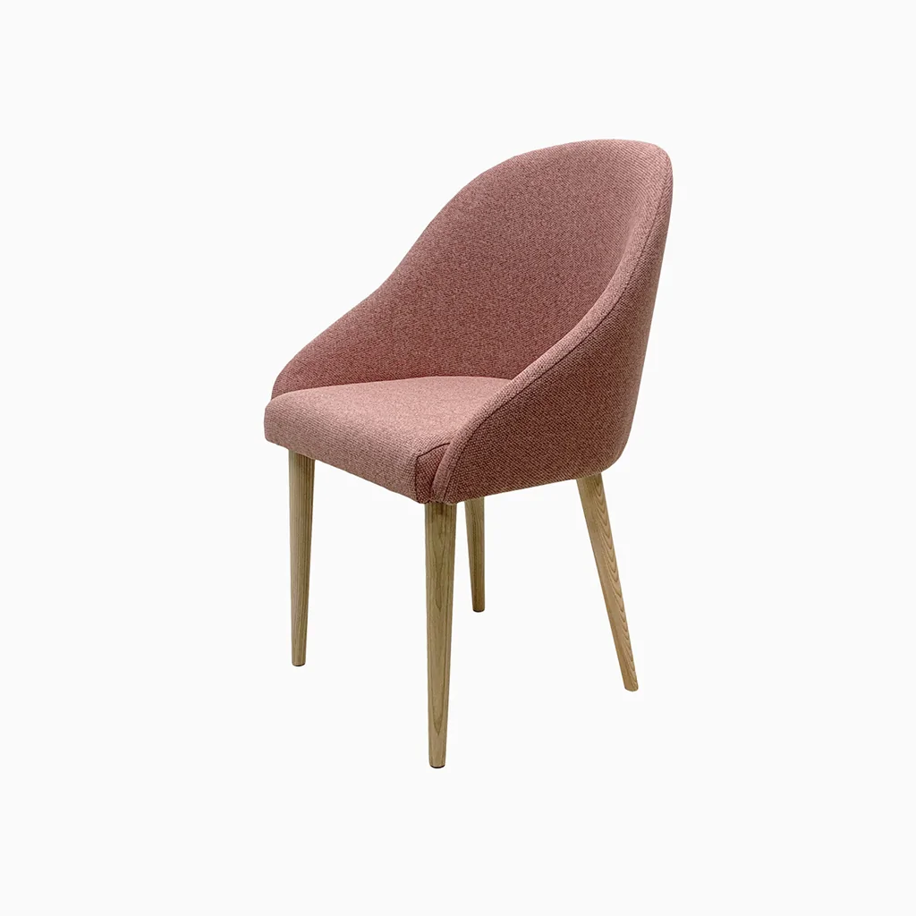 Дизайн м'яких меблів від бренду 4Corners