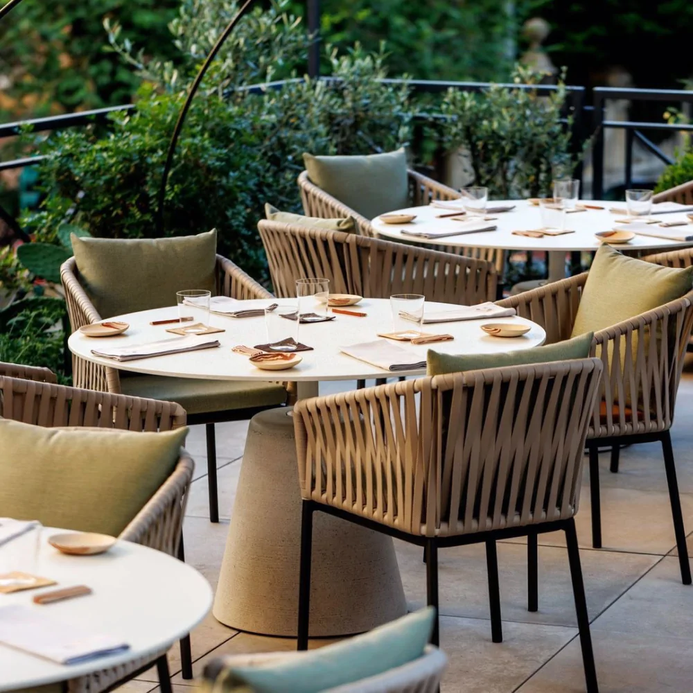 Дизайн інтер'єру ресторану в італійському стилі №11