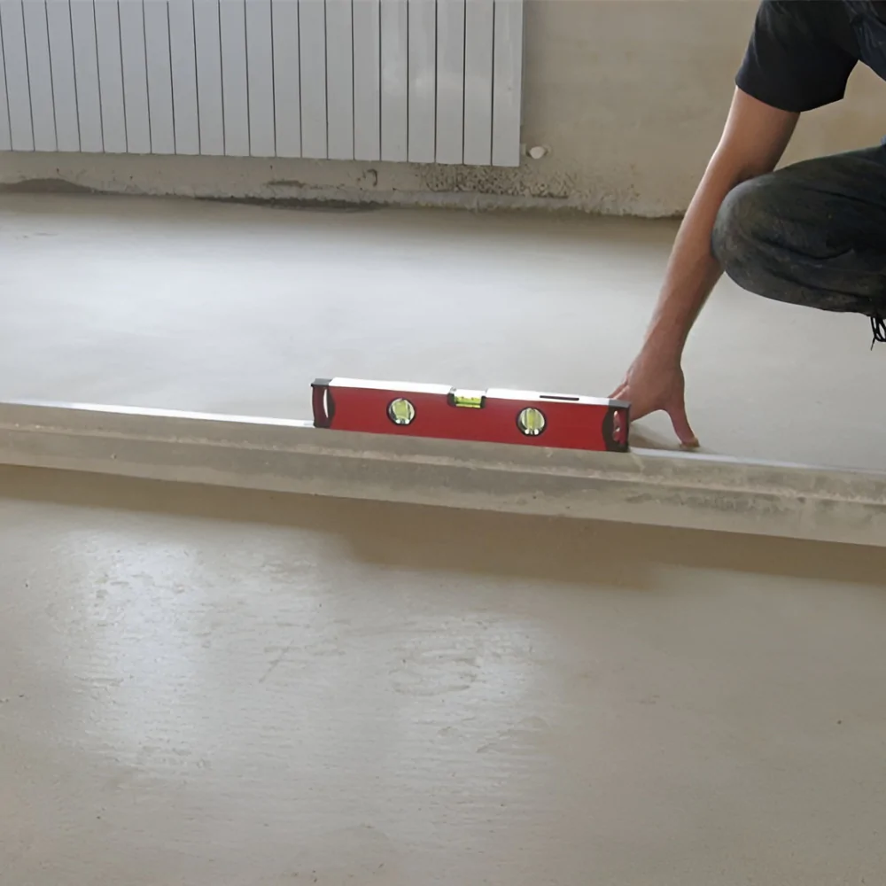 Вирівнювання підлоги перед укладанням ламінату