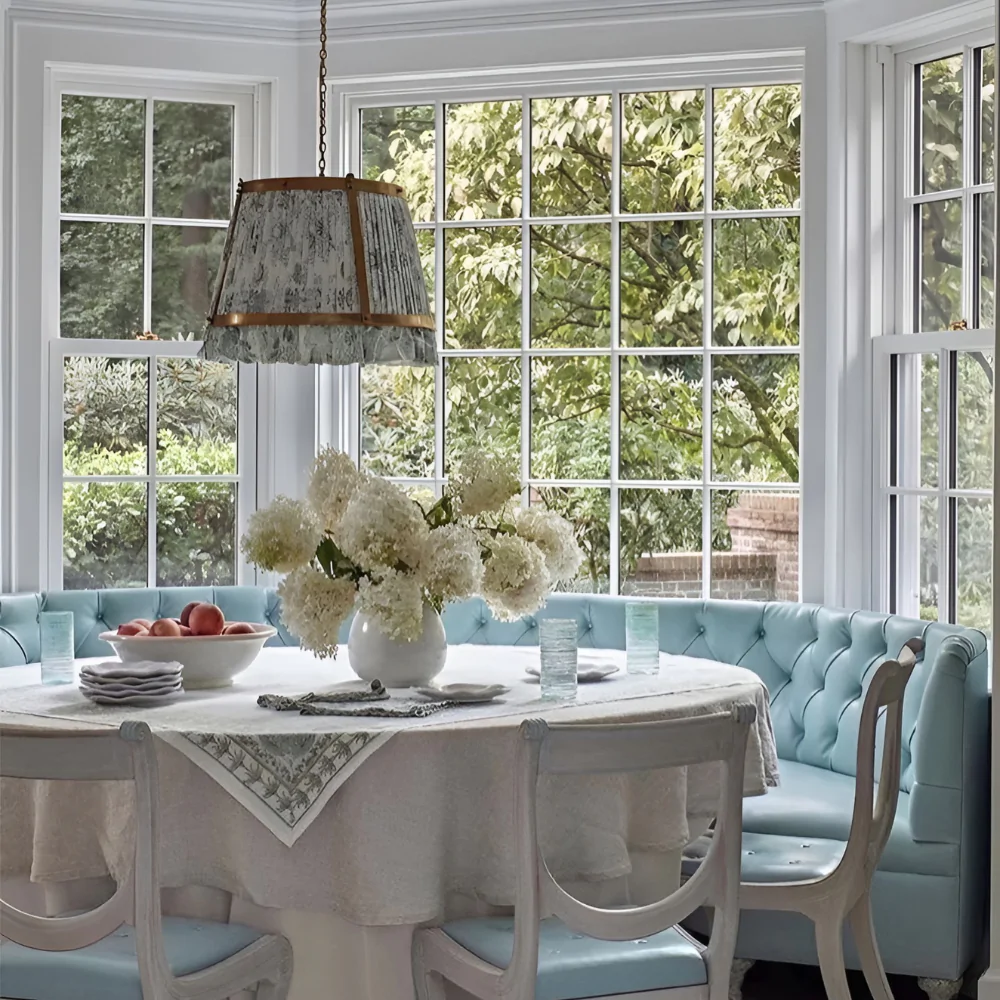 Дерев'яний будинок у стилі прованс