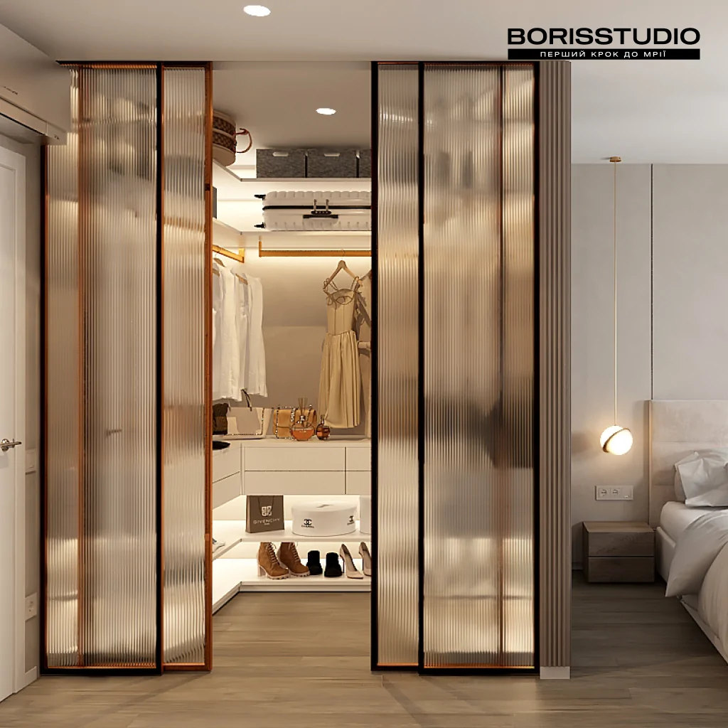 Дизайн інтер'єру вбудованої гардеробної