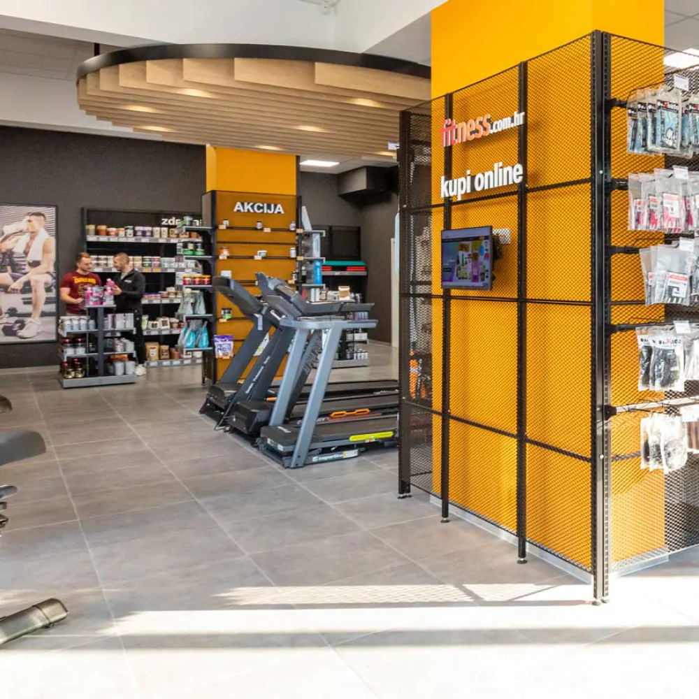 Дизайн інтер'єру магазину спортивних товарів №13
