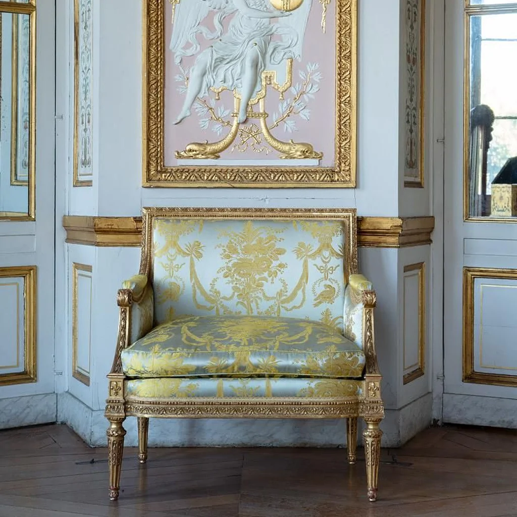 Дизайн передпокою в стилі ампір