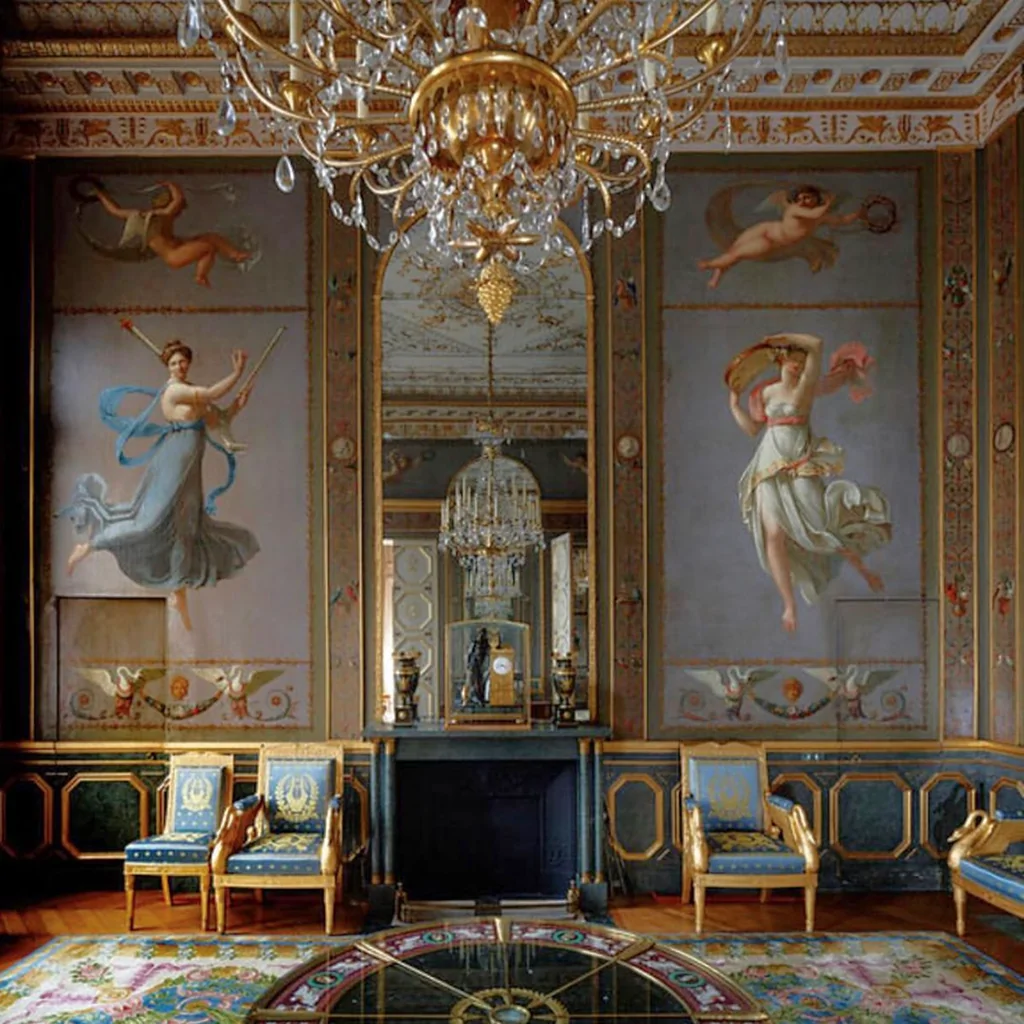 Дизайн вітальні в стилі ампір