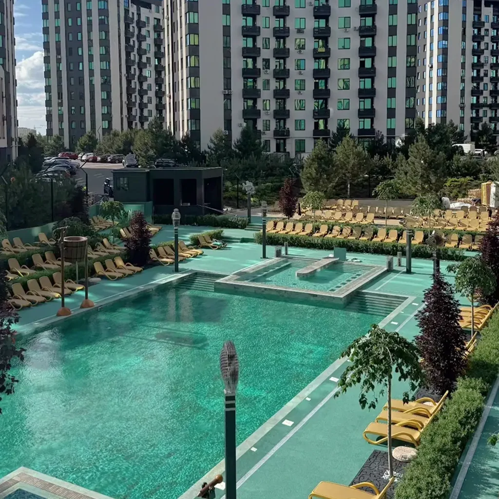 Дизайн басейну в ЖК У-Квартал